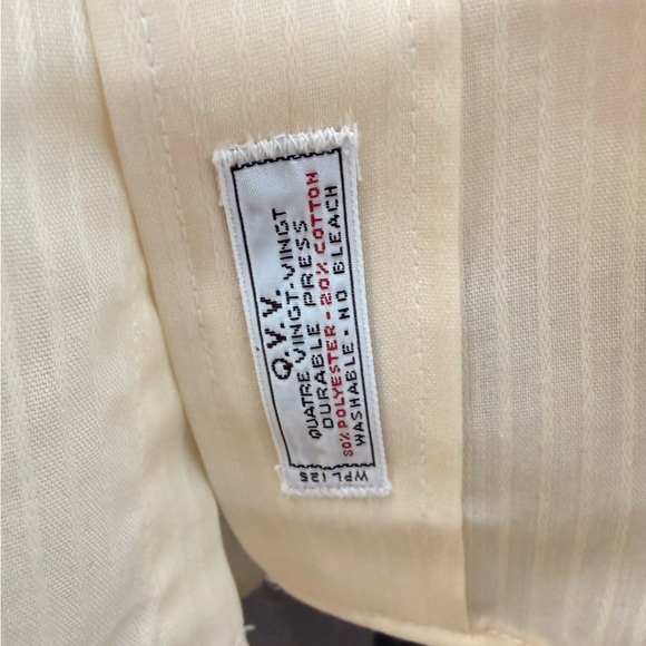 Vintage Christian Dior Chemises
Mens Shirt Yellow Size 17 Short Sleeve - Picture 6 of 8